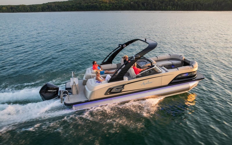 Avalon Excalibur Quad Lounge Windshield 27