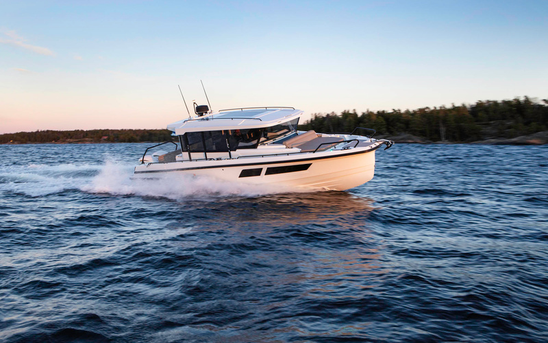 Quarken 35 Cabin