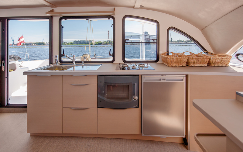 O Yachts Class 4