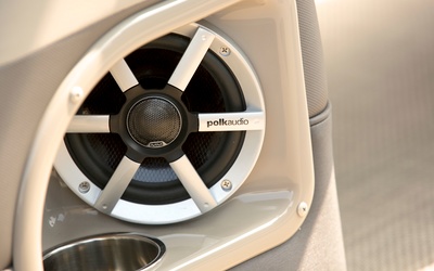 Premier Pontoons Intrigue RF