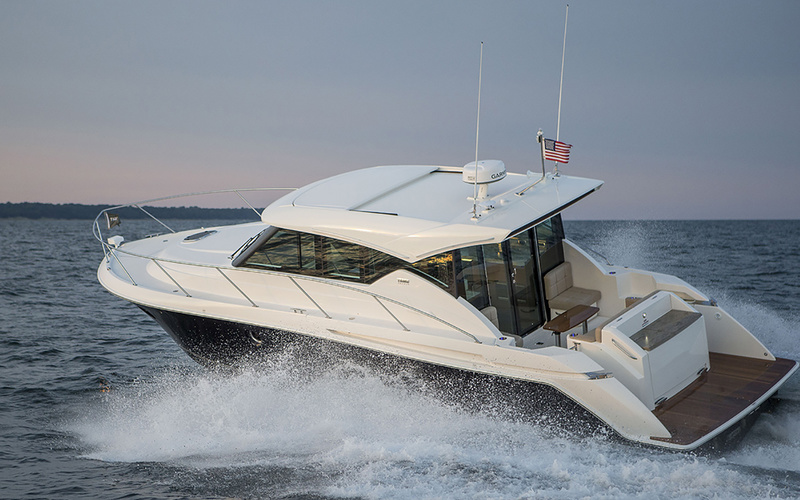 Tiara 39 Coupe