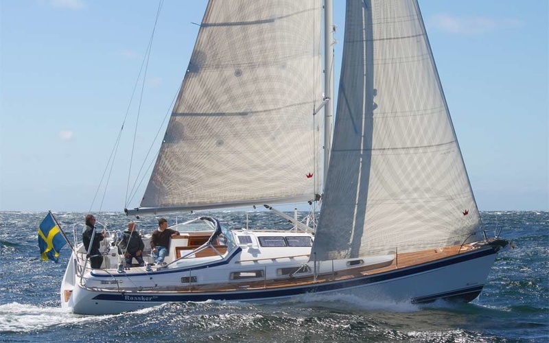 Hallberg-Rassy  372