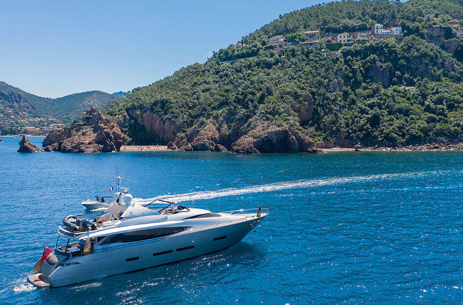 Peri Yachts Quasar