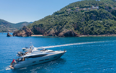 Peri Yachts Quasar