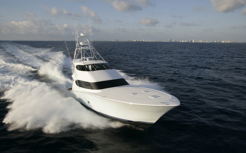 Hatteras 77 Convertible
