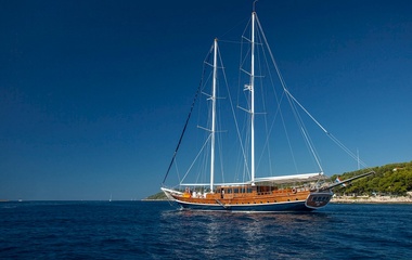 Custom Stella Maris