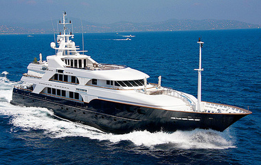 Sensation Yachts Bella