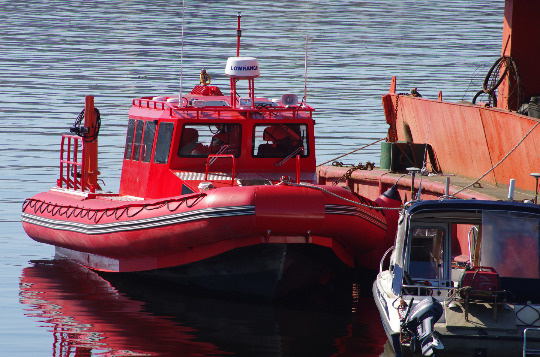 Marine Pro Boats Артик 1200