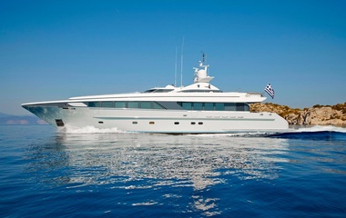 Heesen Alma