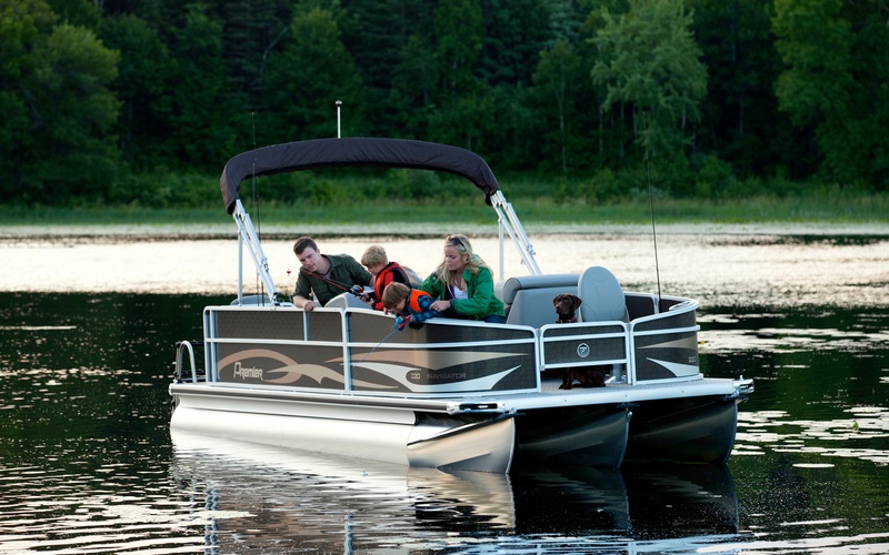 Premier Pontoons Navigator 220
