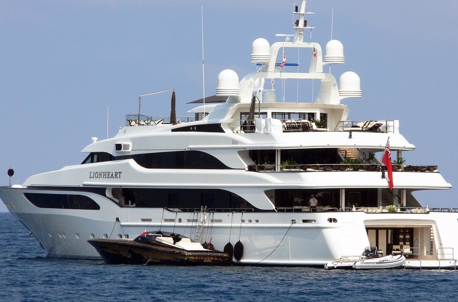 Benetti Lioness V