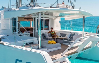 Lagoon 52 F (2019)
