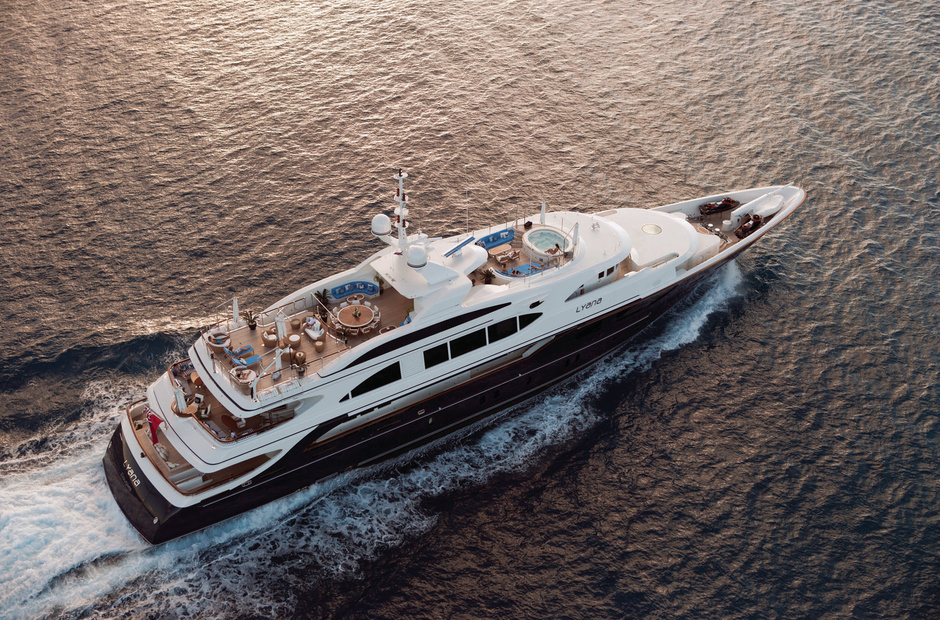 Benetti Swan