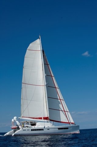 Catana 65