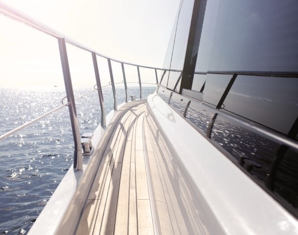 Sealine F490