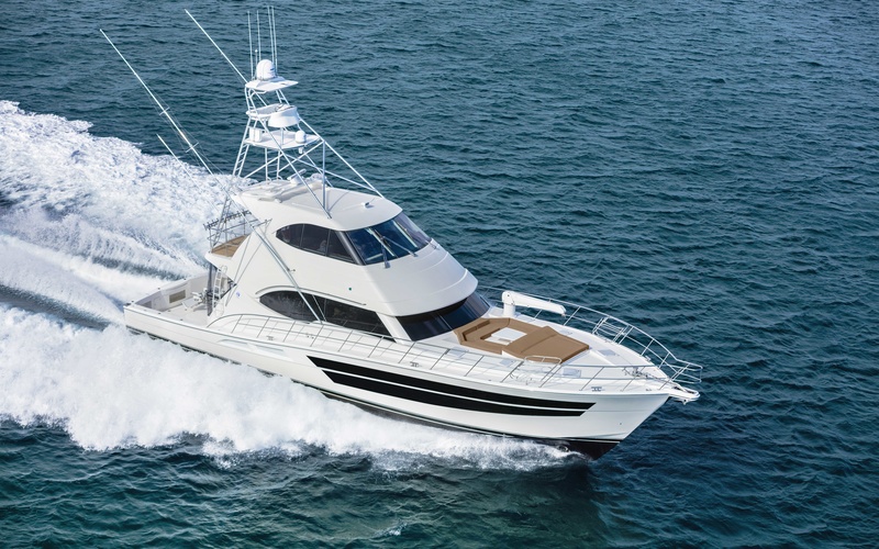 Riviera 77 Enclosed Flybridge
