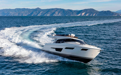 Ferretti 500