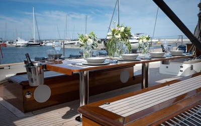 Ferretti 670 