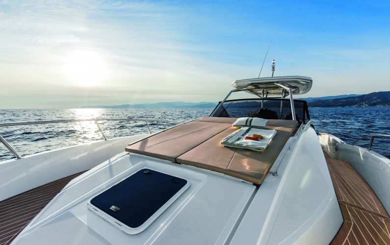 Azimut Atlantis Verve Outboard