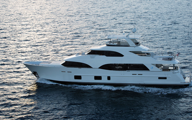 Ocean Alexander 118