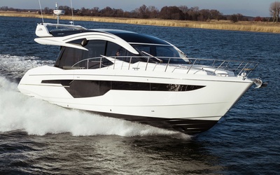 Galeon 510 Skydeck