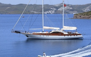 Yener Yachts Justiniano