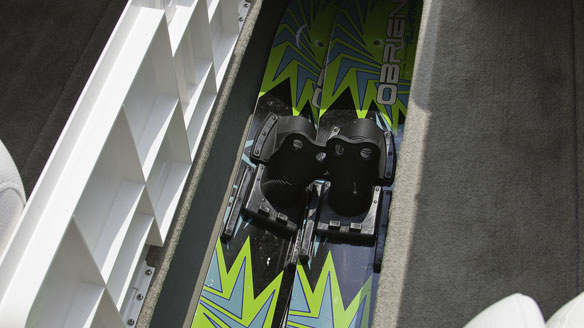 Larson LX 710