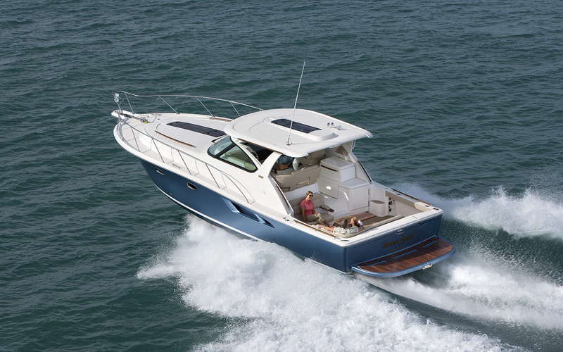 Tiara 39 Open