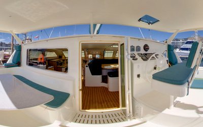 African Cats Fastcat Greencat 445 Sports Cruiser