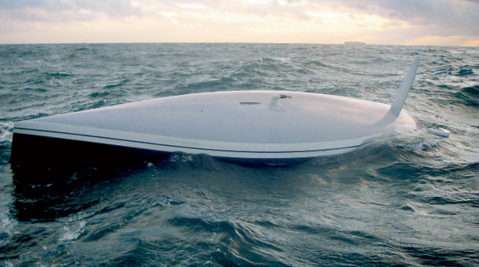 Max Fun 35 Hooligan V lost its keel off the coast of England in February 2007. One man died. 