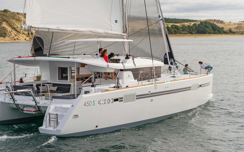Lagoon 450 S