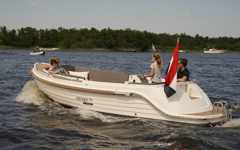 Interboat Intender 650
