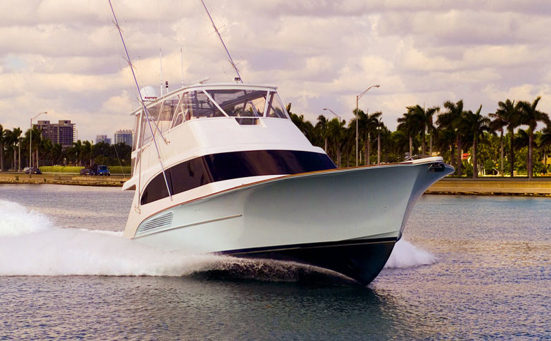 Buddy Davis 70 Sport Fisherman