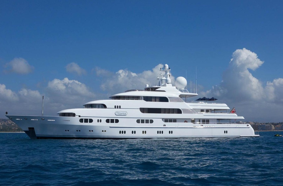 Lurssen Titania