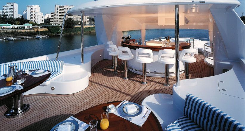 Feadship Kisses