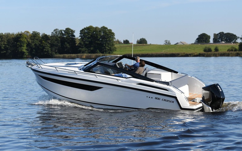 Parker 800 Cruiser