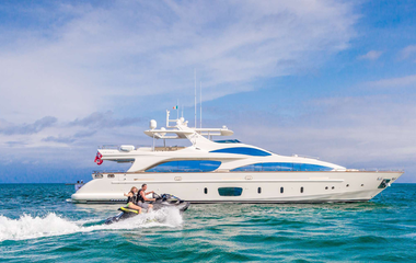 Azimut Bienaventuranza VII