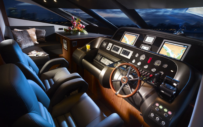 Sunseeker 80 Yacht 