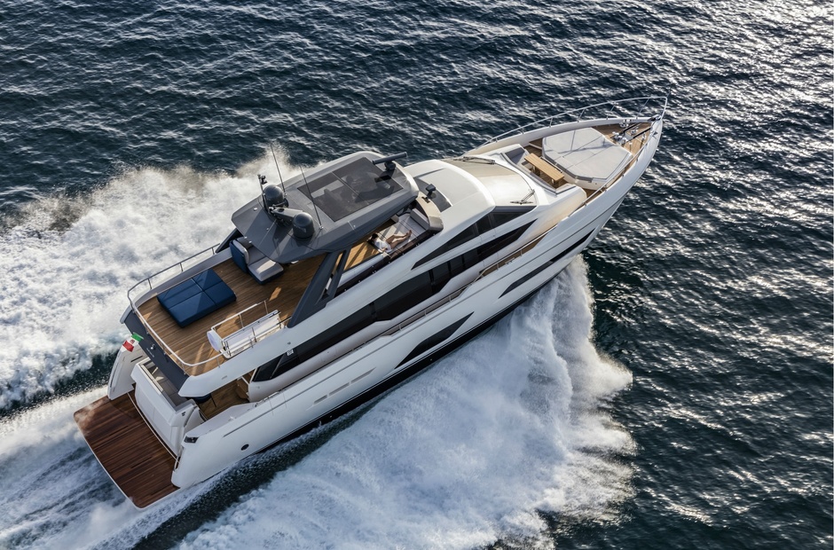 Ferretti Epic
