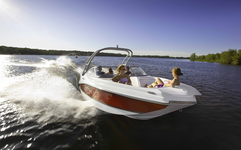 Rinker 220 MTX Captiva