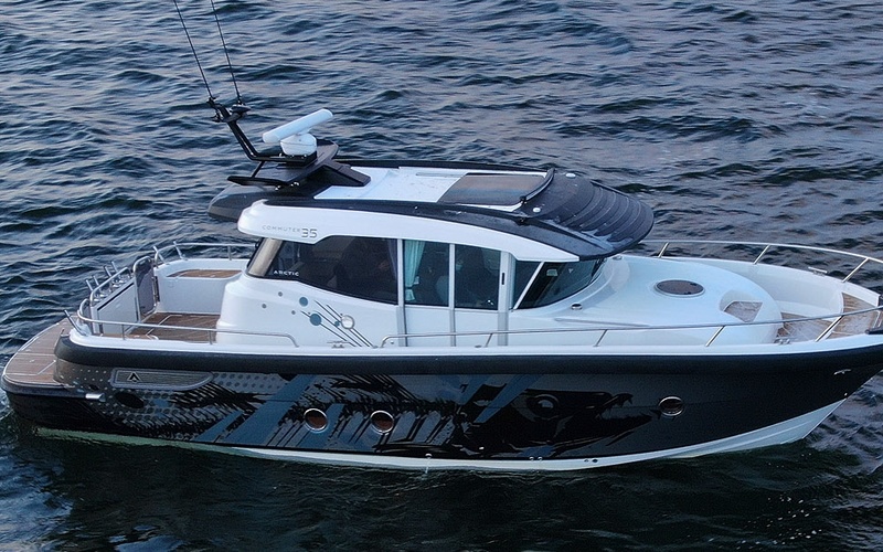 Arctic Boats Commuter 35