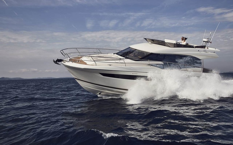 Prestige 520