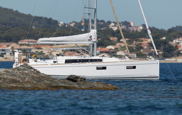 Beneteau Oceanis 38.1 (2022)