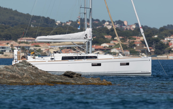 Beneteau Oceanis 38.1 (2022)