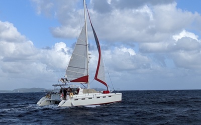 African Cats Fastcat Greencat 445 World Cruiser