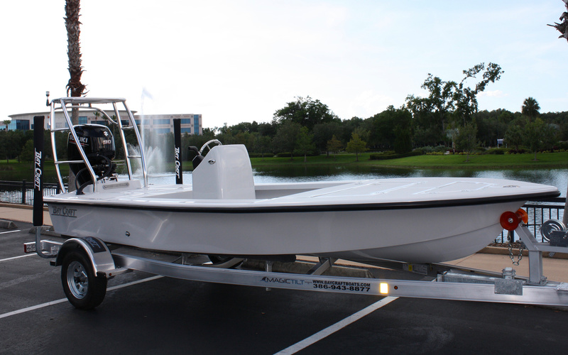 Bay Craft 180 Tunnel Explorer