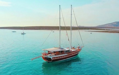 Custom Victoria