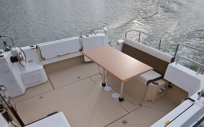 Ranger Tugs R-31 CB