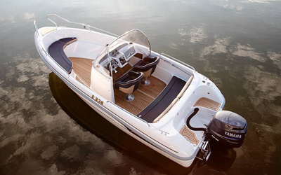 Yamarin 56 Side Console