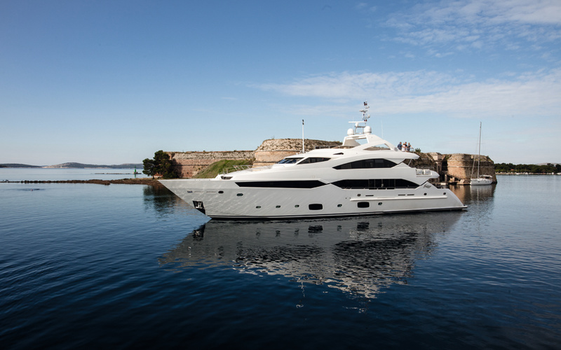 Sunseeker 40M Yacht